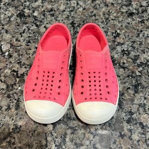 NATIVE Hot Pink Shoes in Great Condition